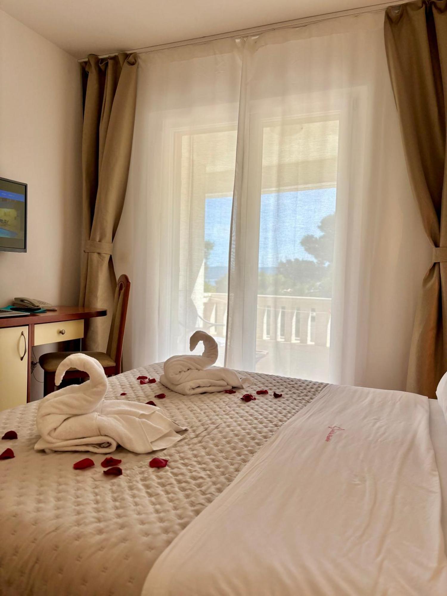 Villa Daniela โบล ภายนอก รูปภาพ