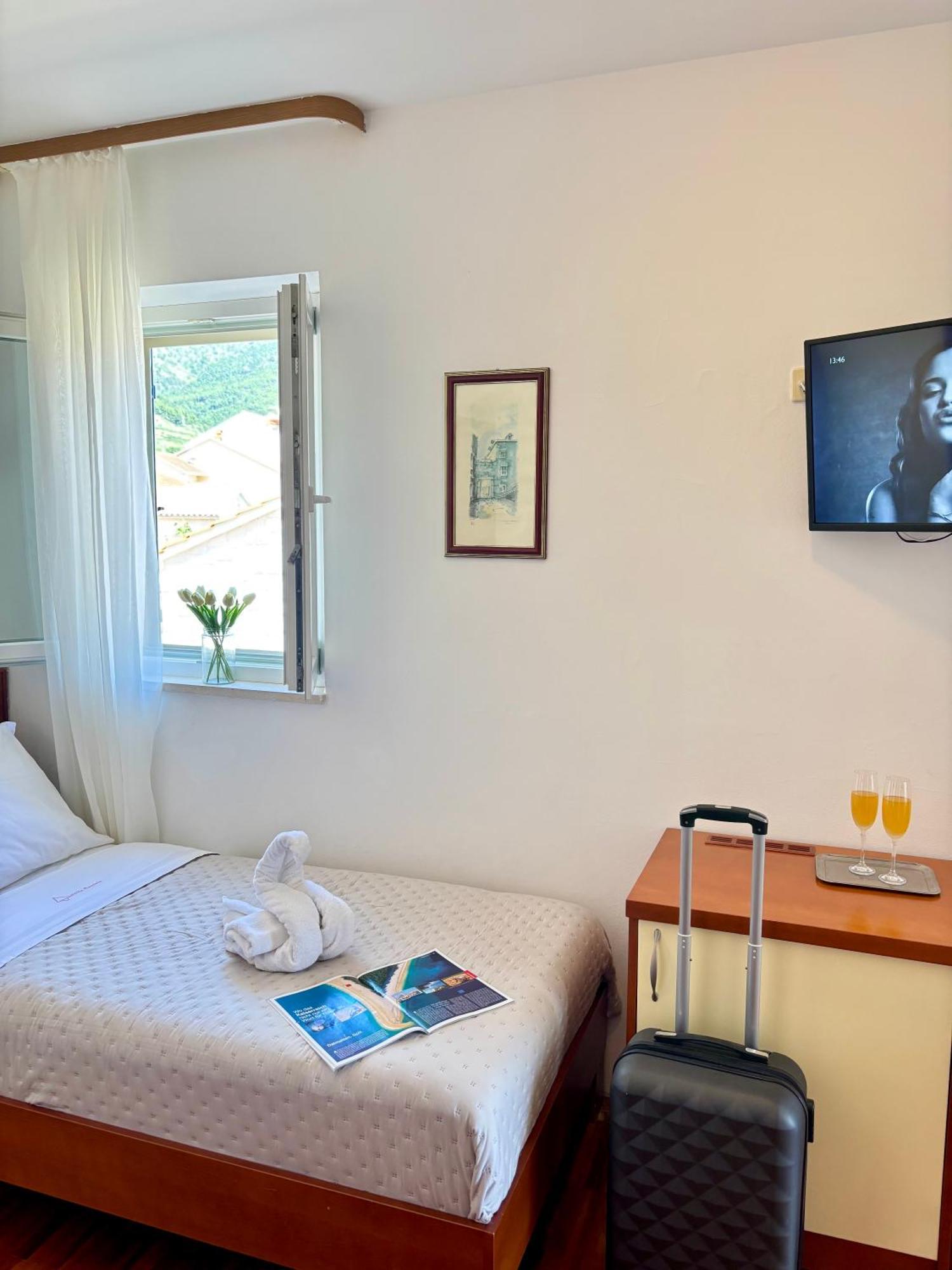 Villa Daniela โบล ภายนอก รูปภาพ